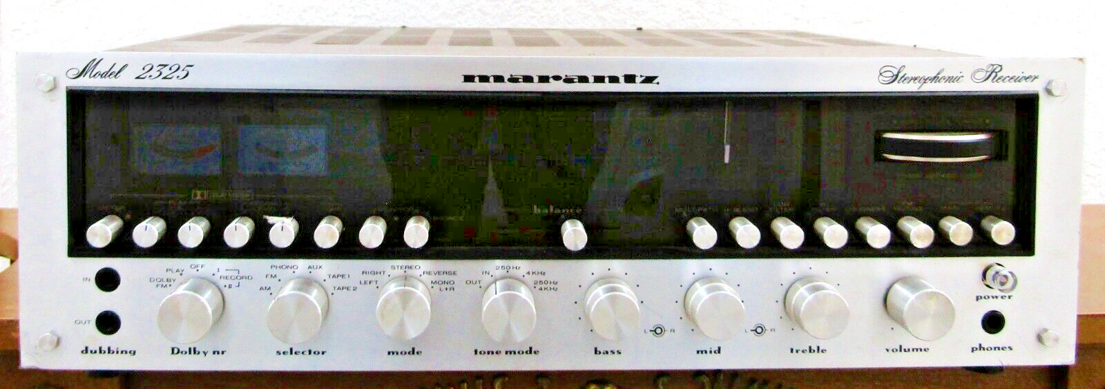 Marantz Model 2325 AM-FM Stereo Stereophonic Receiver  			