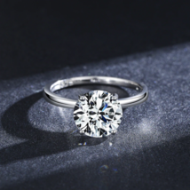 Luxury 925 Sterling Silver Classic 3CT Dazzling Zircon Solitaire Ring - £22.37 GBP