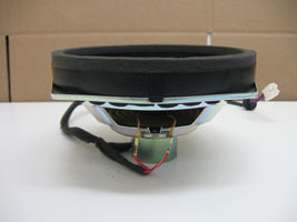 2010 Lexus RX350 Rear Trunk Speaker image 7