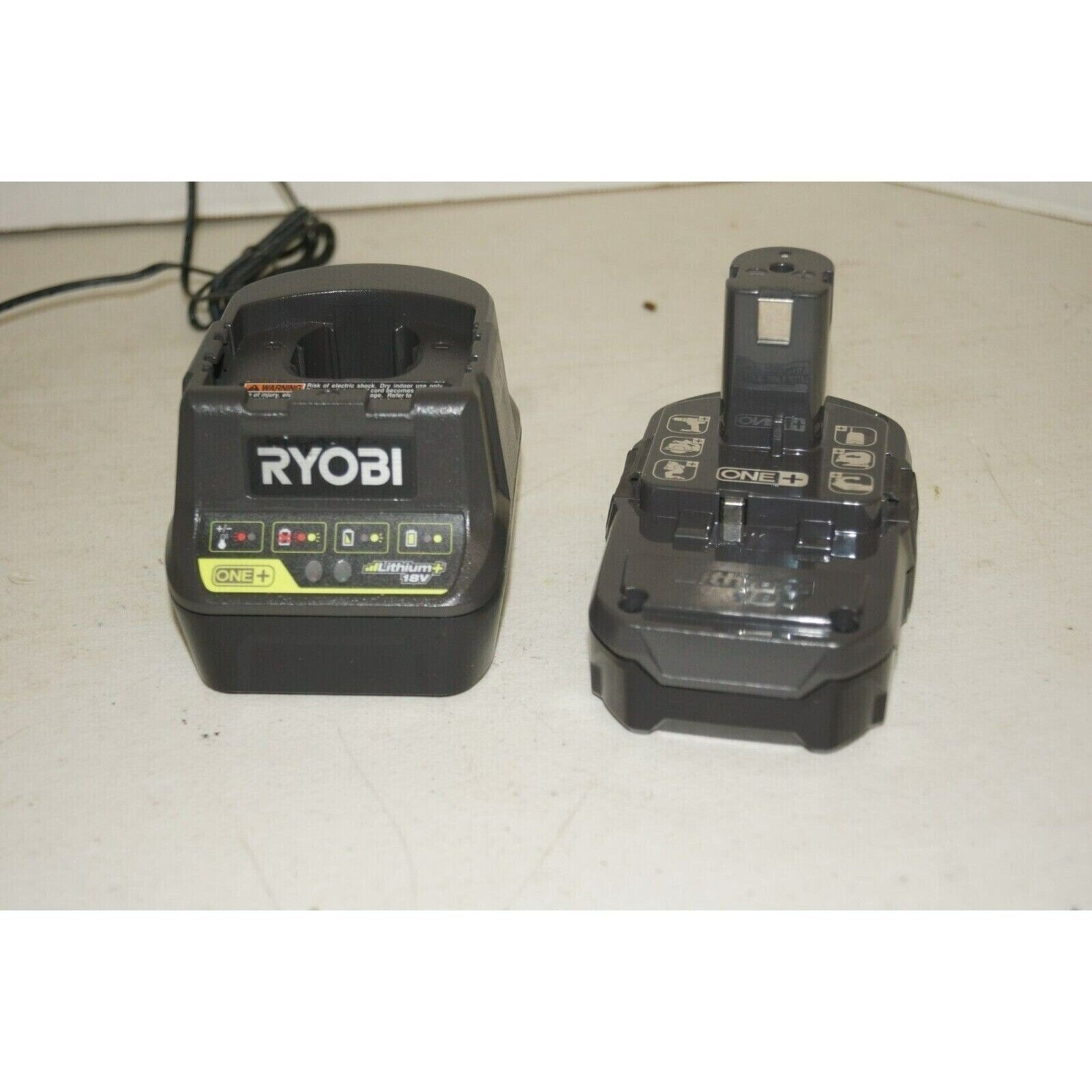 RYOBI ONE+ 18V LITHIUM ION P189 BATTERY AND P118 CHARGER COMBO 2 Ah Battery USED Item image 12