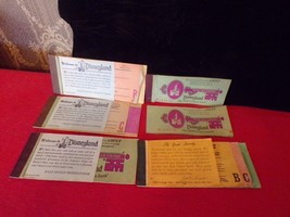 Vintage Disneyland &amp; Knotts Berry Farm Ticket books - £38.92 GBP
