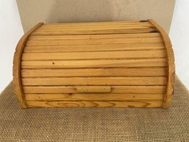 Made in Bulgaria Farmhouse Cabin Solid Pine Swing Lid Wooden Bread Box - £92.64 GBP