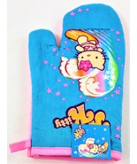 HELLO KITTY OVEN MITT - $34.71 CAD