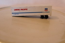 HO Scale Walthers, 40&#39; Semi Truck Trailer, Union Pacific, #202452 - £19.98 GBP