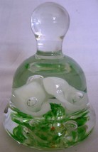 BEAUTIFUL MURANO ITALY GLASS BELL PAPER WEIGHT WHITE LILIES FLOWERS - $23.52