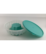 Tupperware Jel-Ring Mold Jello Storage Container Removable Center Desser... - $40.55 CAD