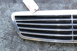 2000-2002 MERCEDES BENZ W220 S500 FRONT HOOD CENTER VENT GRILLE K4665 image 2