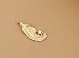 9ct Solid Gold Fern Feather Charm Pendant- elegant, 9K Au375, gem, gift for her - £61.74 GBP