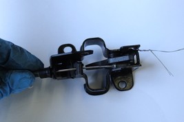 2000-2006 MERCEDES W220 S500 S430 HOOD LOCK LATCH J4600 image 5