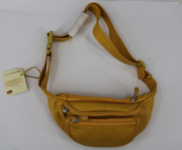 Ili New York Toronto Leather Fanny Pack Yellow Bag Multiple Compartments Nwt - $29.99