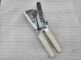 Vintage Swing Away Manual Can Opener With White Grip Handle - Made In USA - £11.60 GBP