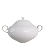 Vtg Rosenthal Germany ROMANCE Romanze White Covered Vegetable Serving Bo... - $99.02 CAD
