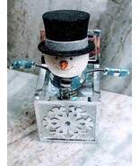 Ship N 24 Hours. New-Christmas Jack in the Box Musical Table Top. 7”x 3”. - €64,12 EUR