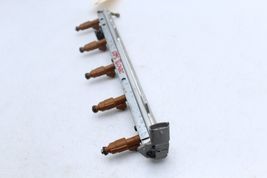 2008 VOLVO S60 FUEL RAIL & INJECTORS E4101 image 8