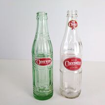 Set 2 Cheerwine Glass Soda Bottles 1967 8oz Green &amp; 12oz 2017 100th Anni... - €21,46 EUR
