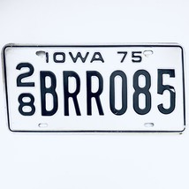 1975 United States Iowa Delaware County Passenger License Plate 28 BRR085 - £12.97 GBP