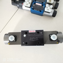 Rexroth hydraulic valve 0811404832 4WRBA10E64-20/G24N9Z4/M - £636.26 GBP