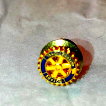 Rotary international vtg. Gold~Blue men&#39;s tie pin - $433.46 MXN