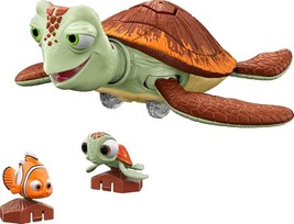 Disney Pixar Finding Nemo Featured Favorites Crush &amp; Squirt Collectable Turtle - £32.59 GBP