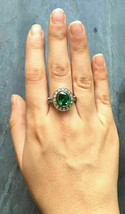 Oval Cut 2.30Ct Lab Created Green Emerald 14k White Gold Engagement Ring Size 8 - £204.64 GBP