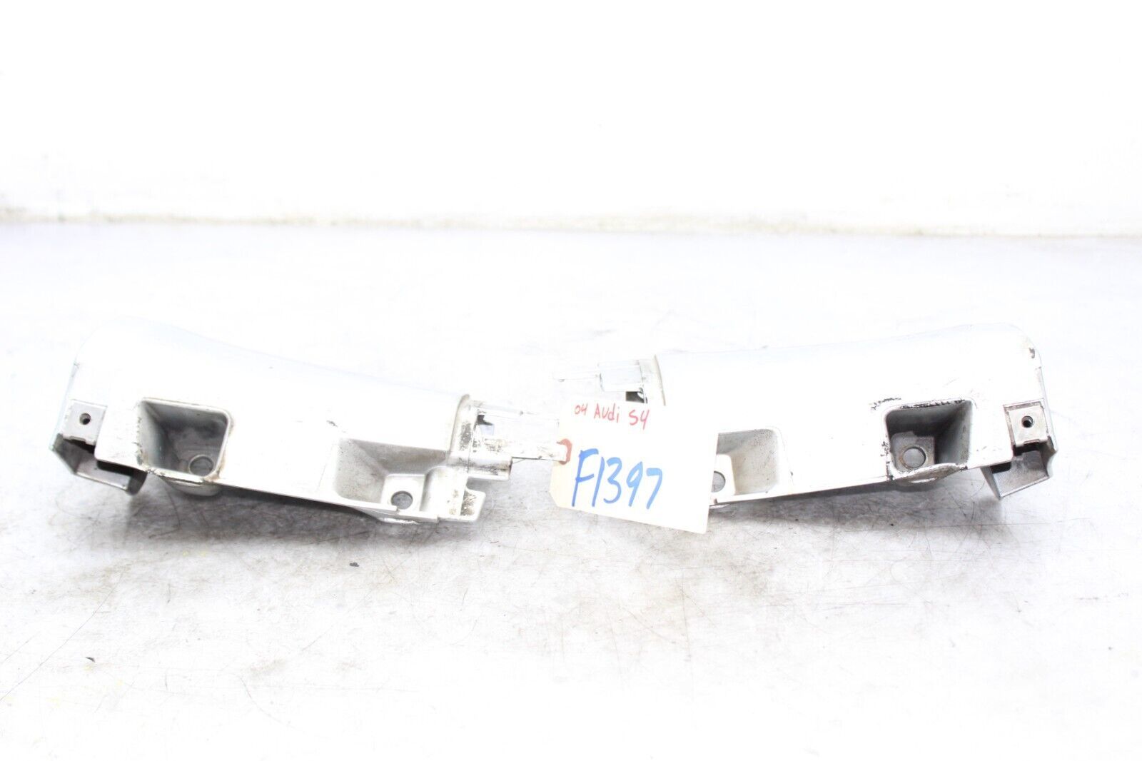 04-08 AUDI S4 Rear Right And Left Side Skirt End Caps F1397 - $103.20