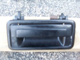 1995 CADILLAC BROUGHAM  FLEETWOOD RIGHT FRONT DOOR HANDLE OEM USED 94 96... - $1,439.38 MXN