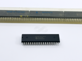 1X PIC16C74B-04/P Microchip 8-bit MCU OTP 4MHz A/D PWM USART SPI I2C 40-DIP - $123.80 MXN
