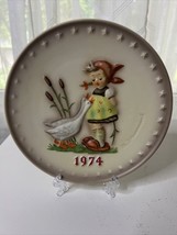 M. J. Hummel 4th Annual Plate Goebel 1974 Hum267 Hand Painted Germany Excellent - $9.05