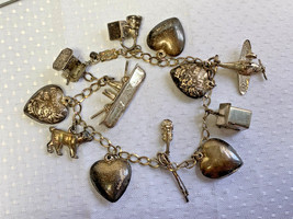 Sterling Silver Antique Forget Me Not 12 Charm Bracelet 17.66g Jewelry Heart Dog - £150.52 GBP
