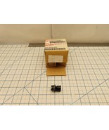 Toyota 90075-60021 Marker Lamp Bulb Socket Plug - €17,03 EUR