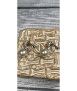 Vintage Pearl Screwback Earrings Unbranded - $151.16 MXN