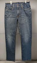 Levi's 514 Men's Size 32x34  Denim Slim Straight Fit Jeans - $18.80