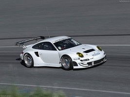 Porsche 911 GT3 RSR 2012 Poster 24 X 32 | 18 X 24 | 12 X 16 #CR-1418454 - £15.64 GBP+
