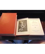 FAMOUS QUEENS OF HISTORY 5 BOOK SET - $523.40 MXN