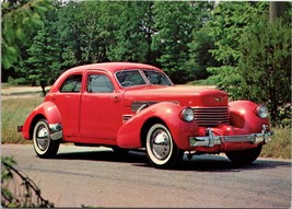 Vintage Red Cord Beverley 1937 Sedan After the Battle London WWII Cars Postcard - £10.14 GBP