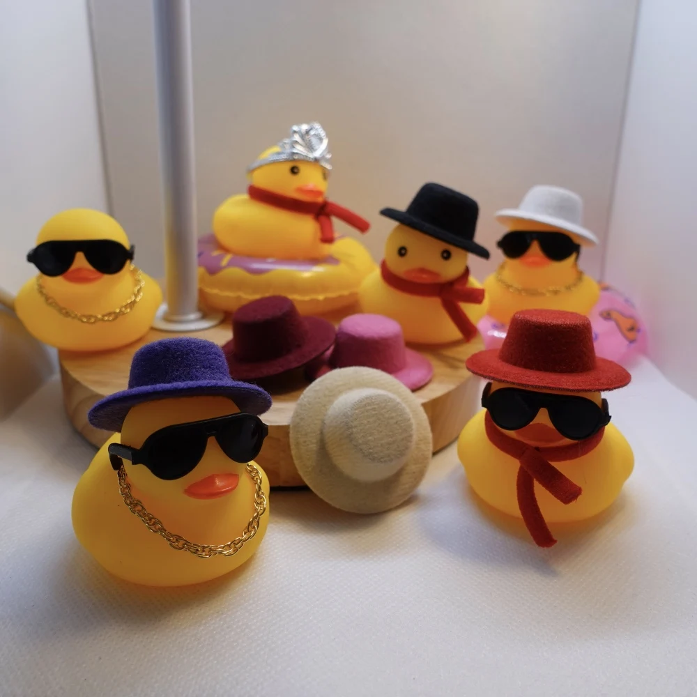 Sporting A Gentleman Hat Yellow Duck For Car Formal Hat Duck Mini Toy Car Gift T - £23.51 GBP