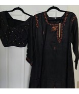 WOMENS India Kurta And Blouse Dots  Black Floral Black Biege  Sage Green... - $29.70