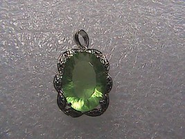Spectacular 9.0 cts Natural Green Flouride in 925 Sterling silver (01) - $35.00