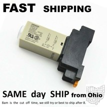 Relay &amp; Base Socket 220VAC  0-60 second built in timer - others relays a... - $17.99