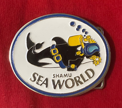 Vintage 1975 Sea World belt buckle Shamu killer whale souvenir - £7.81 GBP