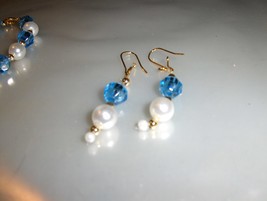 &quot;Pearl Colors&quot; earrings - $1.00