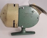 Vintage Spincast Reel Shakespeare Push-Button Wondercast 1771 EB - $17.76
