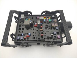 ✅ 2017 Chevrolet Silverado GMC Sierra Fuse Junction Box Relay 23143472 OEM - $148.45 ✅ 2017 Chevrolet Silverado GMC Sierra Fuse Junction Box Relay 23143472 OEM - $148.45