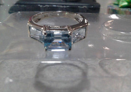 10k WG White Gold 2 CTW 3 Stone Emerald Cut Aquamarine Topaz Ring- Free ... - £276.80 GBP