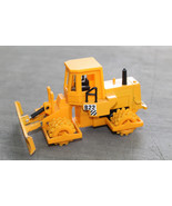 Bauer B22 Bulldozer 1:64 Scale LB - £8.18 GBP