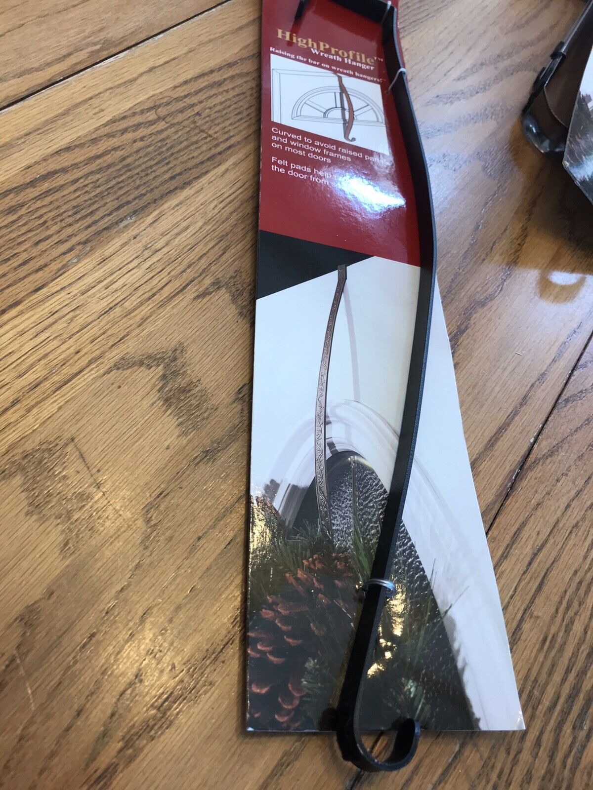 Hihg Profile Wreath Hanger. Shipping In 24 Hours - $9.89