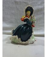 Vtg Napco Japan Ceramic Christmas Spaghetti Trim Shopper Girl Figurine A... - €56,65 EUR Vtg Napco Japan Ceramic Christmas Spaghetti Trim Shopper Girl Figurine A... - €56,65 EUR
