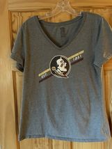 National Collegian V Neck T Shirt Size Large - $91.61 MXN