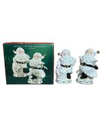 Vtg Home For the Holidays Macys Skating Santas Salt and Pepper Shakers 9... - €16,96 EUR