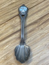 Vintage Newport Rhode Island Souvenir Spoon Travel KG JD - $9.90
